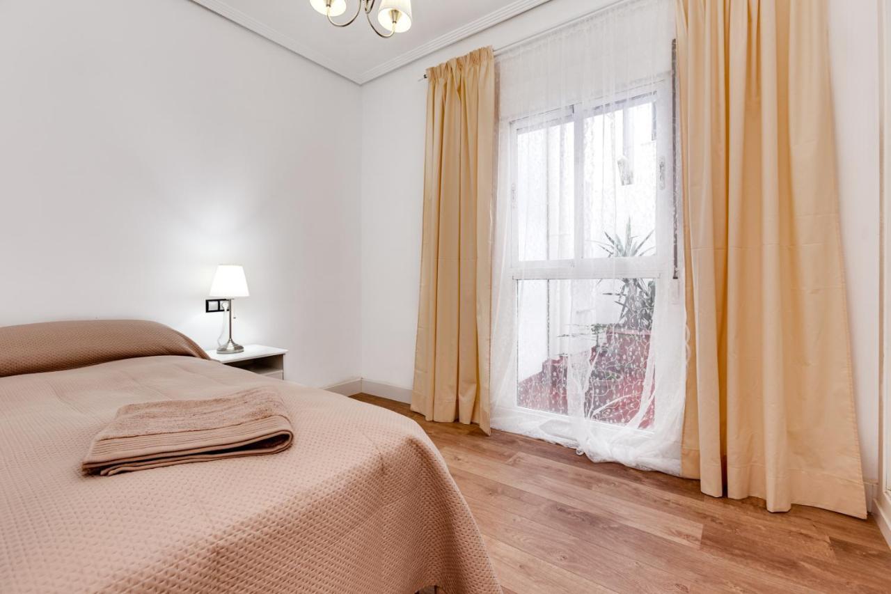 Habaneras Apartment Торевиеха Екстериор снимка