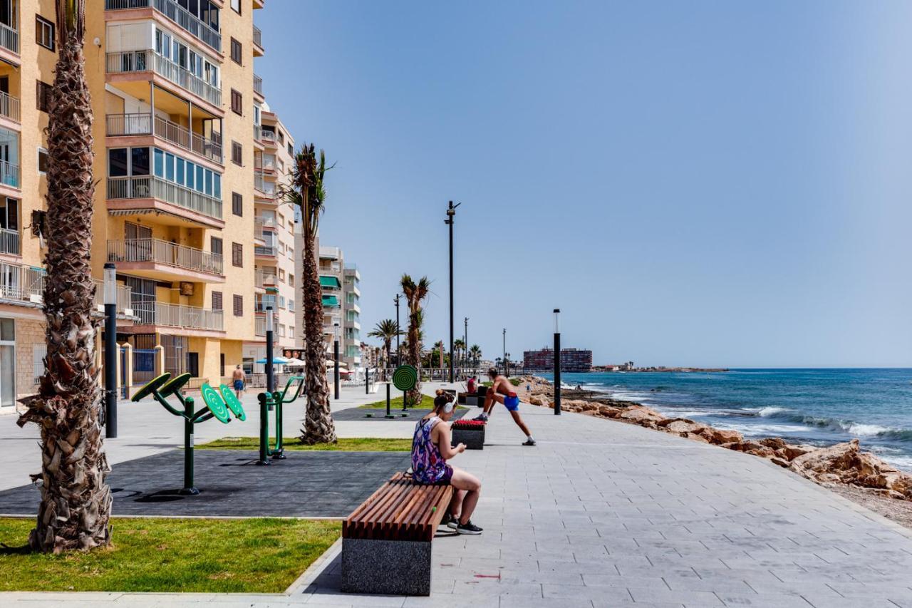 Habaneras Apartment Торевиеха Екстериор снимка